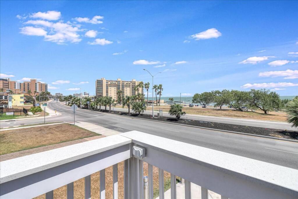 Ocean View With Pool Casa De Joy Dos Upstairs Unit Βίλα Κόρπους Κρίστι Εξωτερικό φωτογραφία